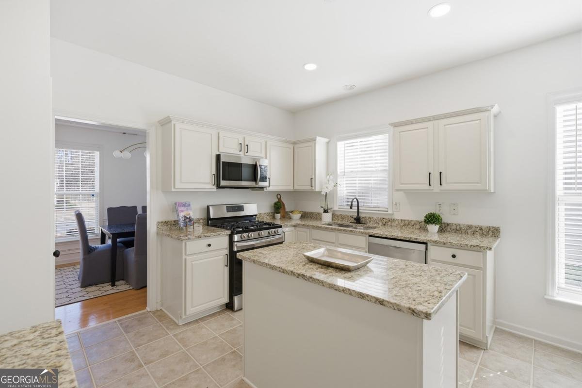 3419 Hampreston Way Kennesaw - Photo 7