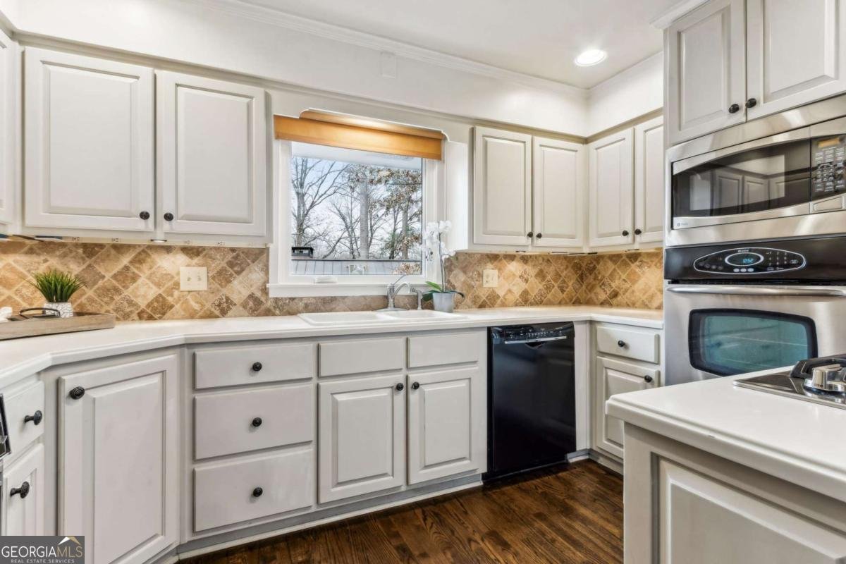 1597 Princess Circle Atlanta - Photo 18