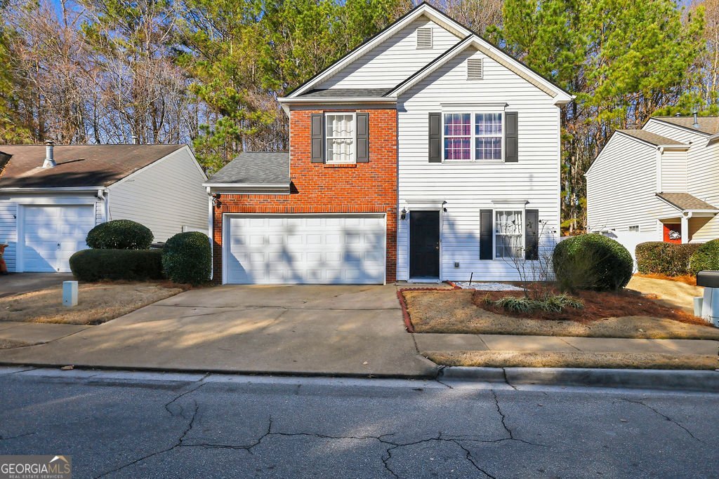 205 Oak Grove Way Acworth - Photo 1