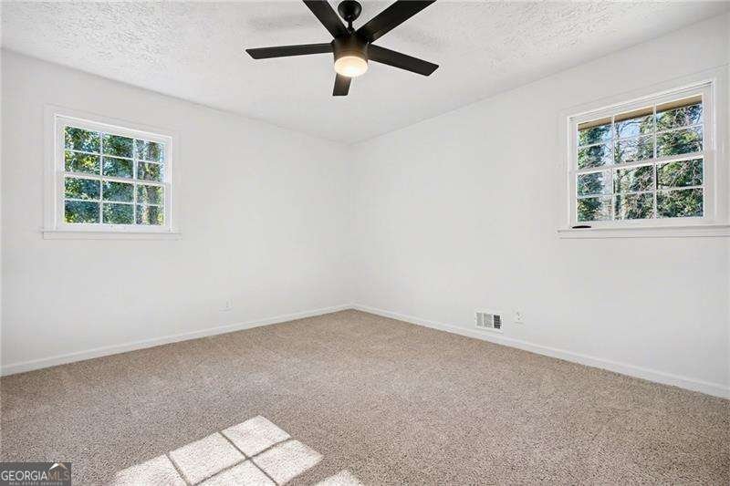 5689 Woodland Drive Acworth - Photo 18