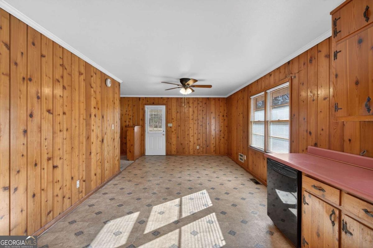 6957 Mason Creek Road Douglasville - Photo 12