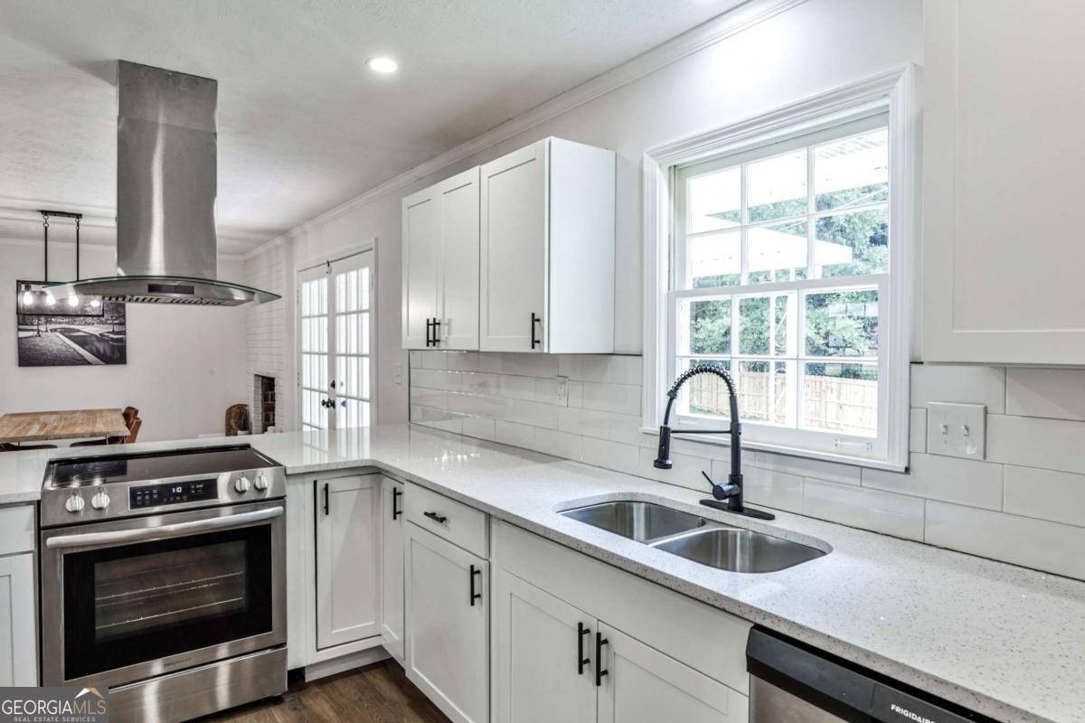 281 Craig Drive Lawrenceville - Photo 12