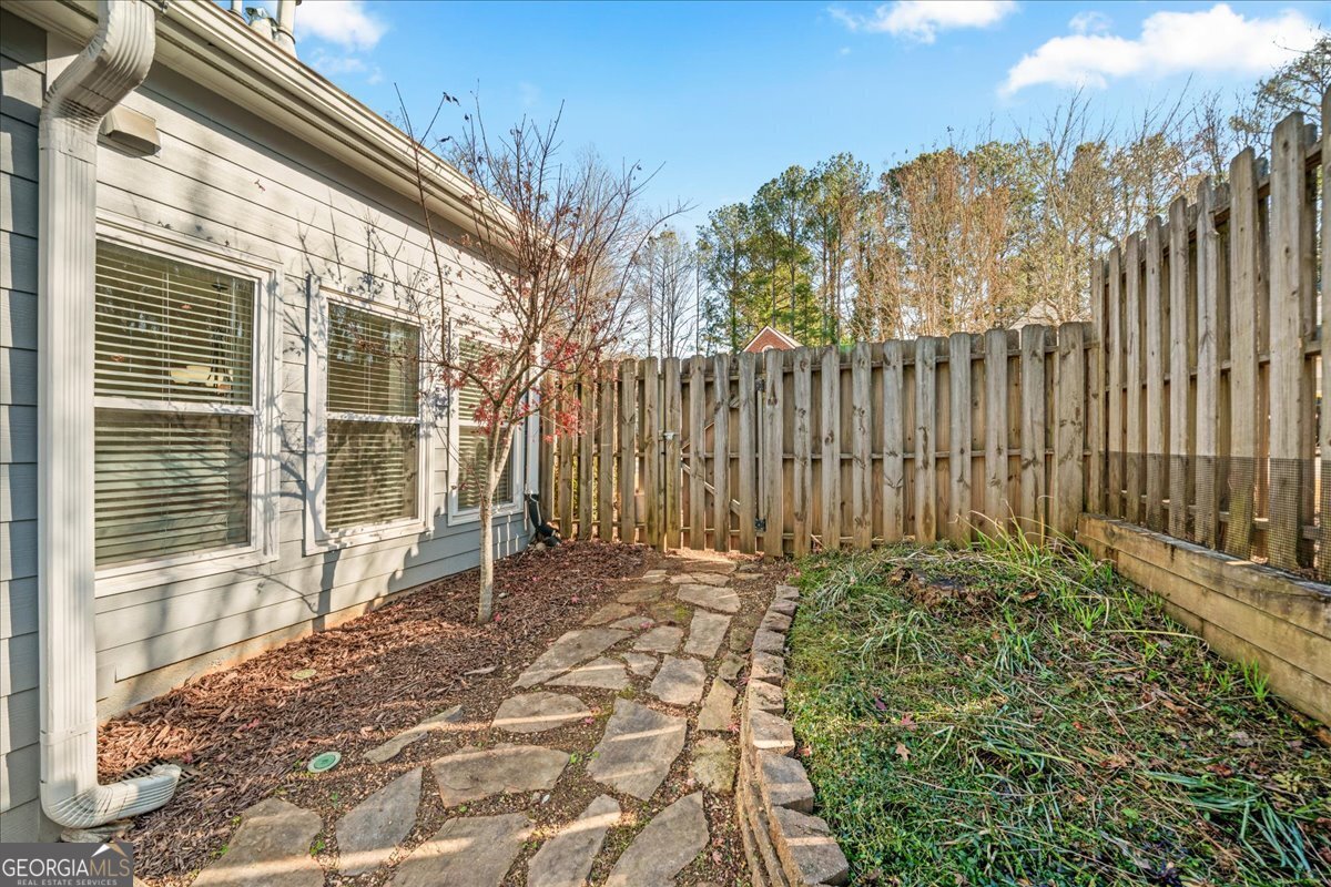 6251 Meadow Run Court Peachtree Corners - Photo 21