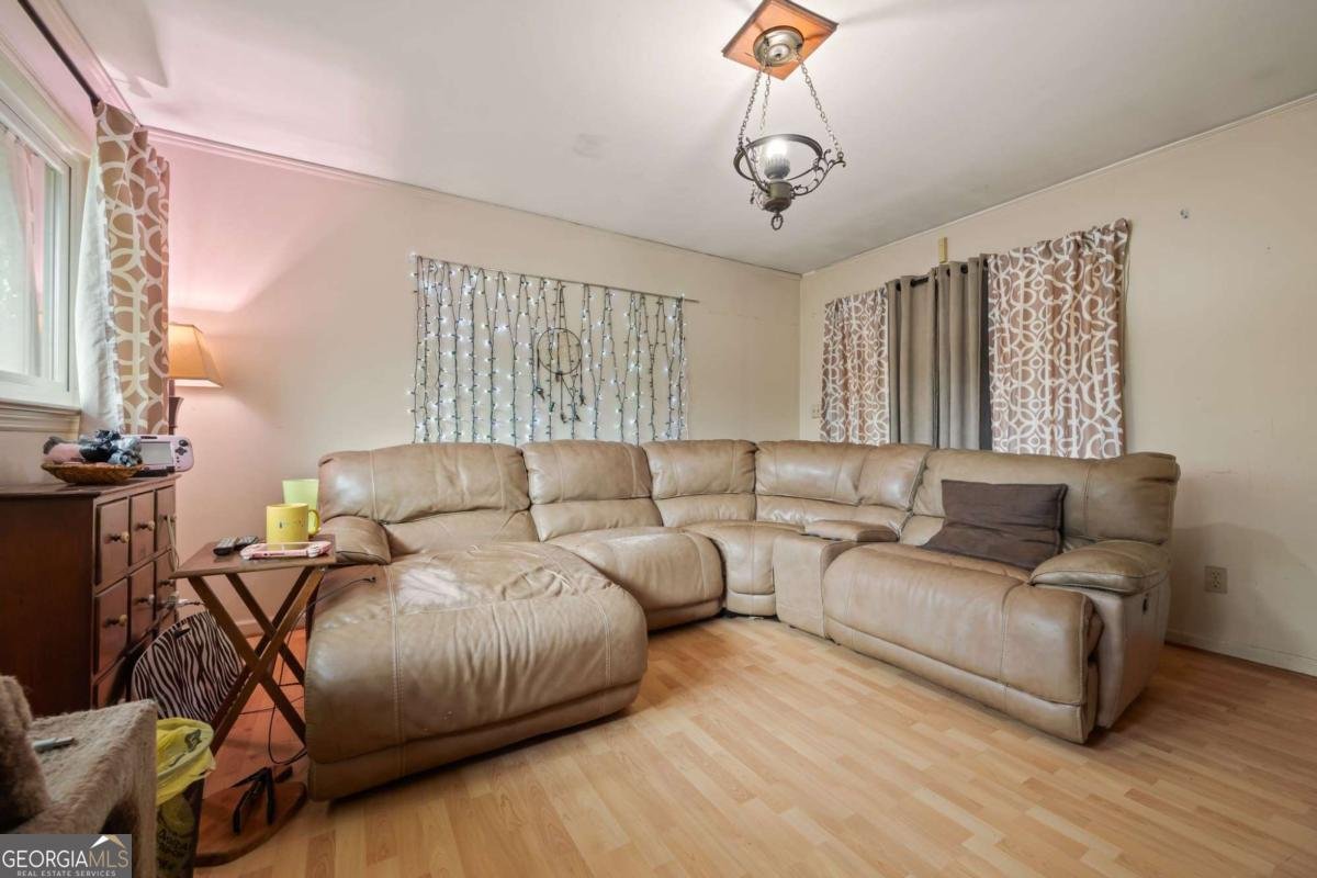 1460 Loch Lomond Trail Atlanta - Photo 6