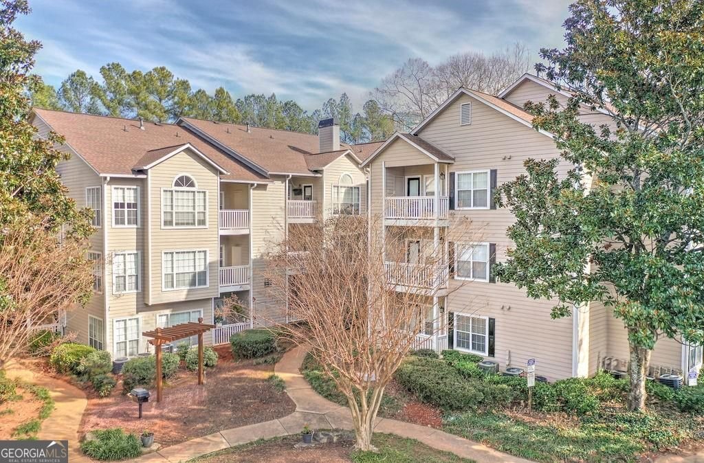 1250 Parkwood Circle Atlanta - Photo 1