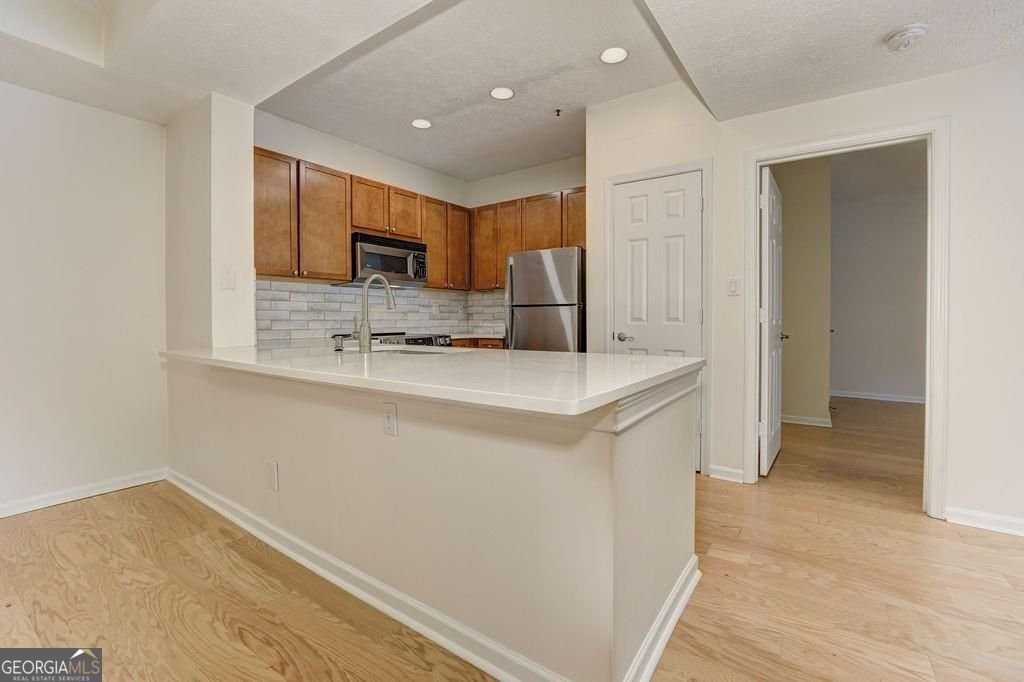 1250 Parkwood Circle Atlanta - Photo 10