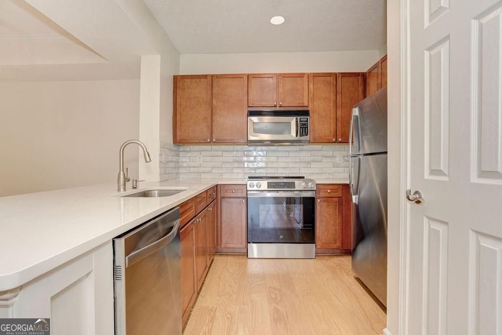 1250 Parkwood Circle Atlanta - Photo 12