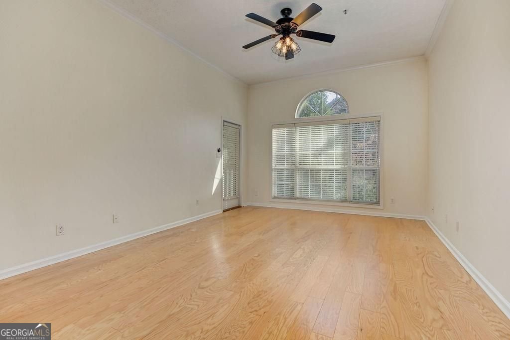 1250 Parkwood Circle Atlanta - Photo 18