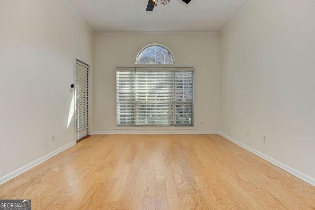 1250 Parkwood Circle Atlanta - Photo 19