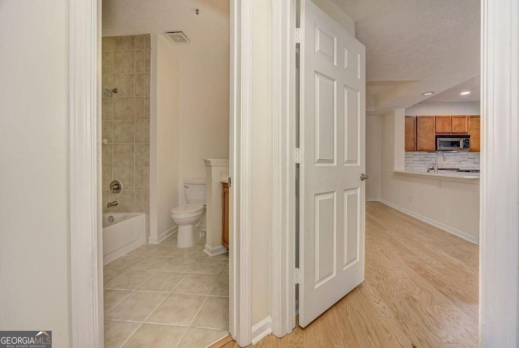 1250 Parkwood Circle Atlanta - Photo 35