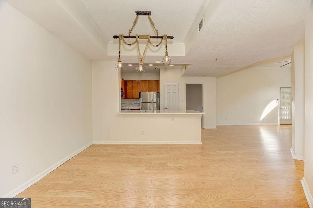 1250 Parkwood Circle Atlanta - Photo 7