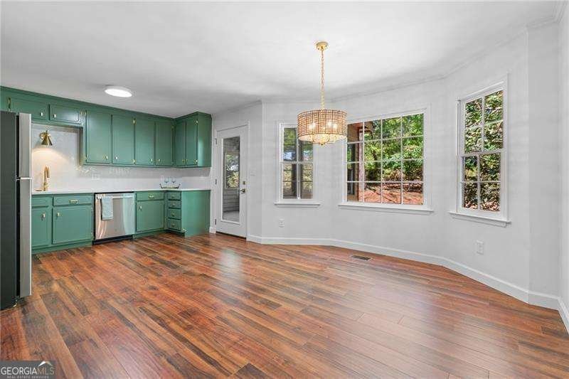 255 White Pines Drive Alpharetta - Photo 13