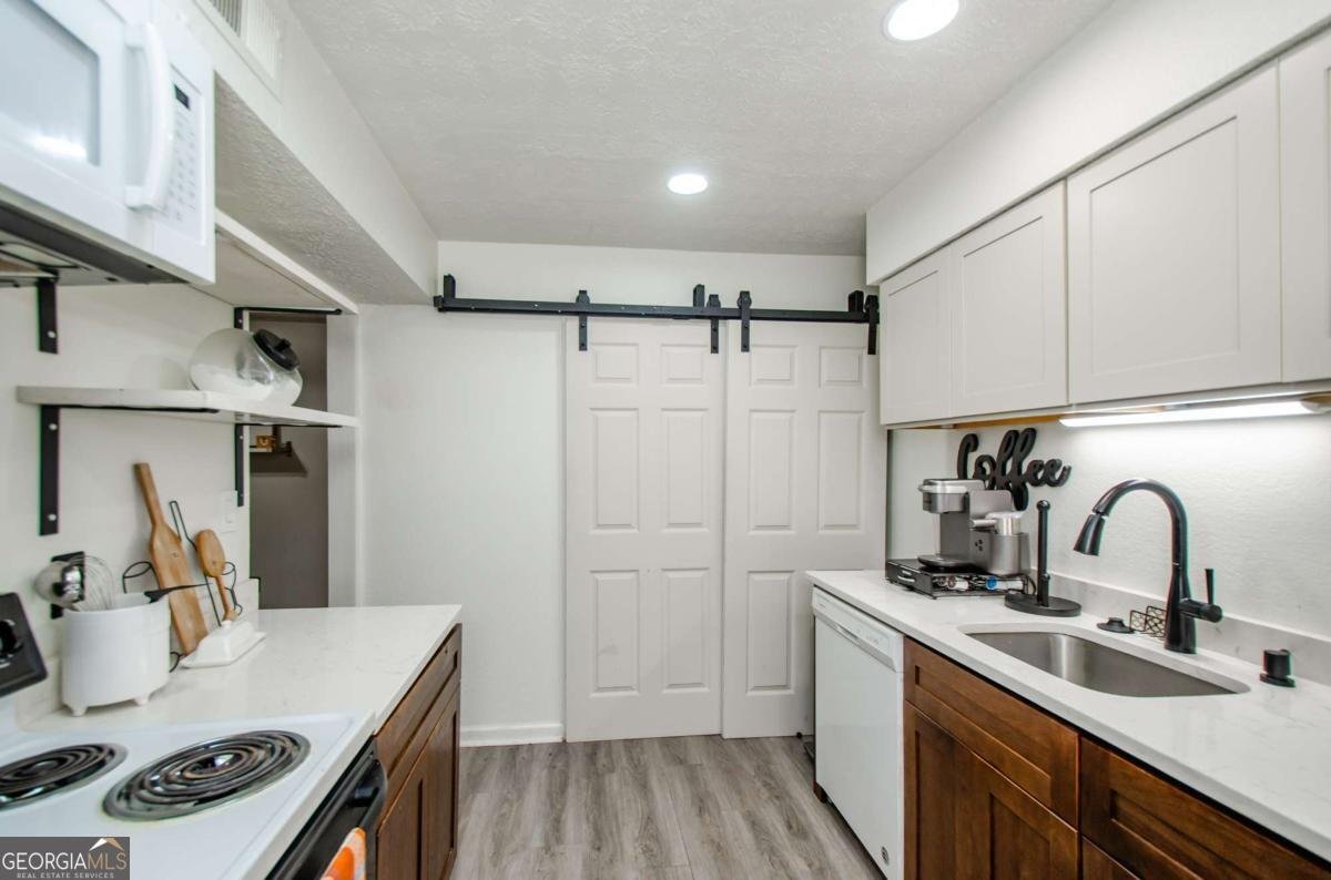 5157 Roswell Road Atlanta - Photo 15