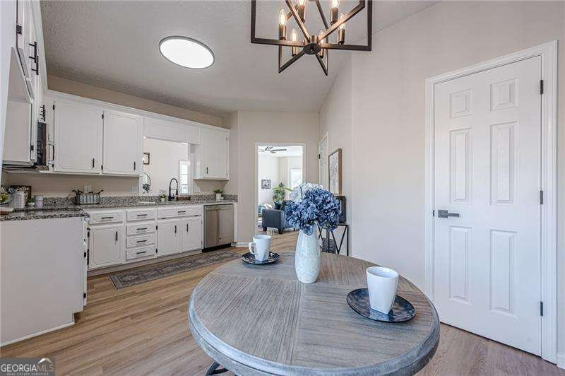 704 Jay Street Canton - Photo 16