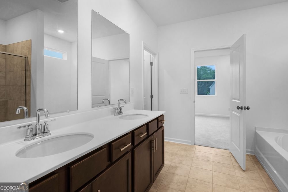 1290 Windance Lake Drive Loganville - Photo 18