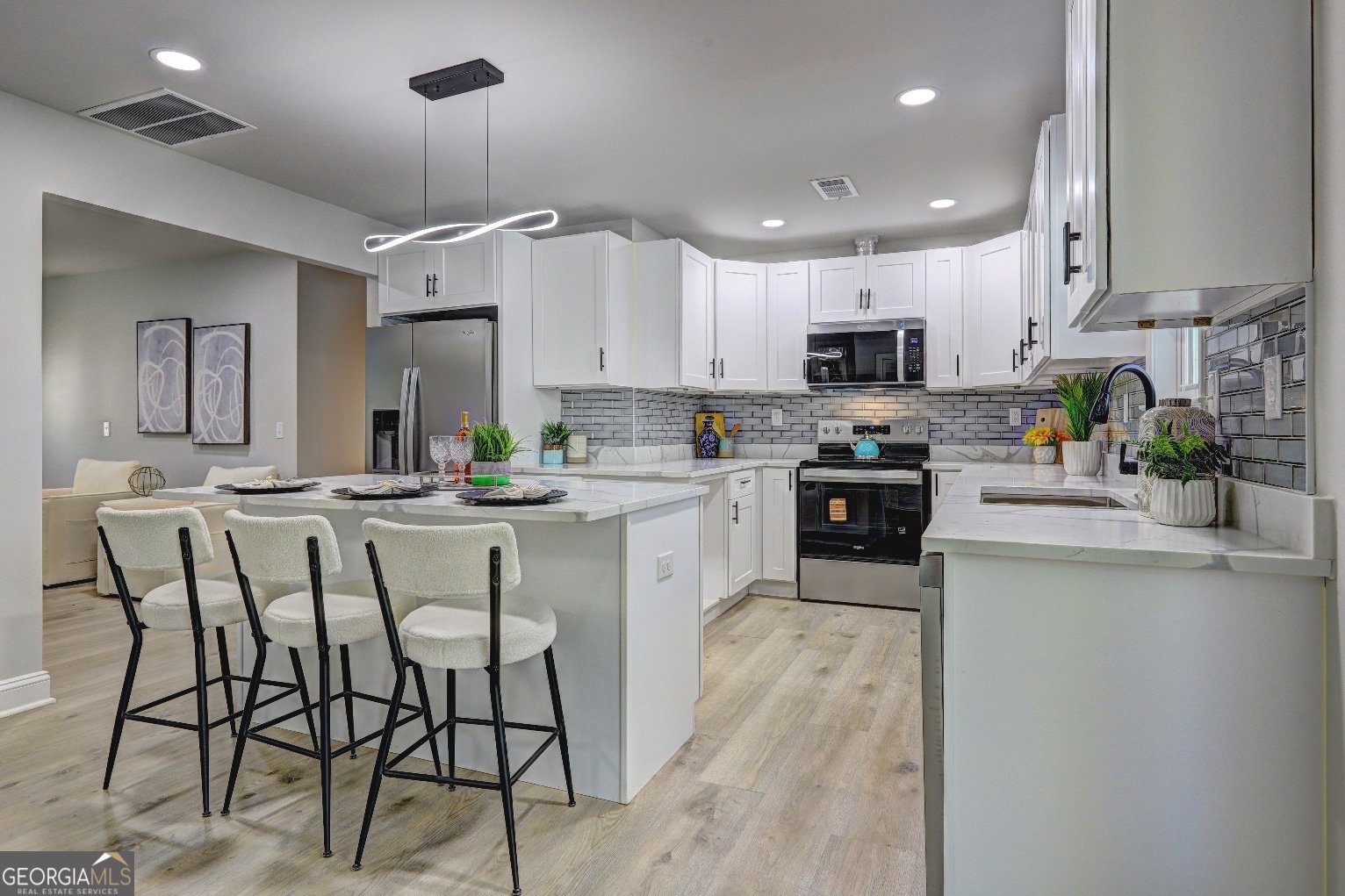 6197 Bermuda Street Forest Park - Photo 8