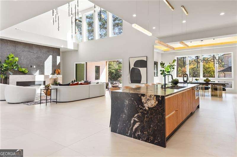 6531 Long Acres Drive Sandy Springs - Photo 14