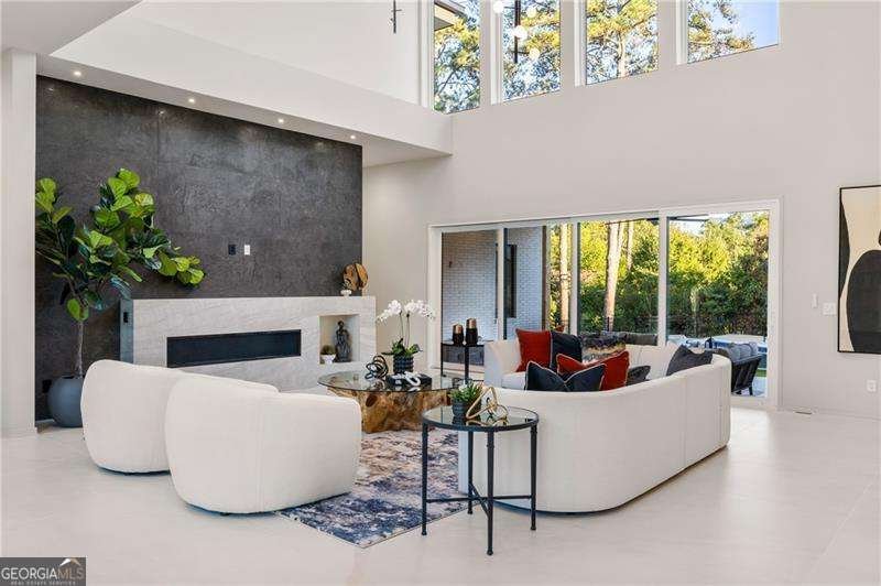 6531 Long Acres Drive Sandy Springs - Photo 16