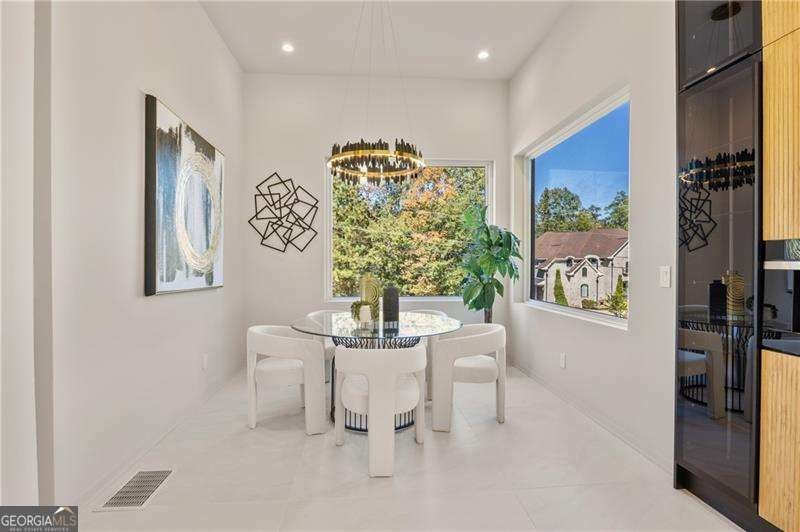 6531 Long Acres Drive Sandy Springs - Photo 32