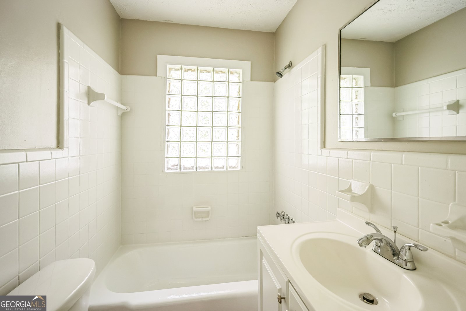 6770 Burkhead Drive Union City - Photo 16