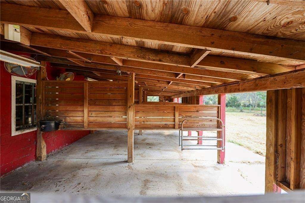 225 Banks Road Fayetteville - Photo 8