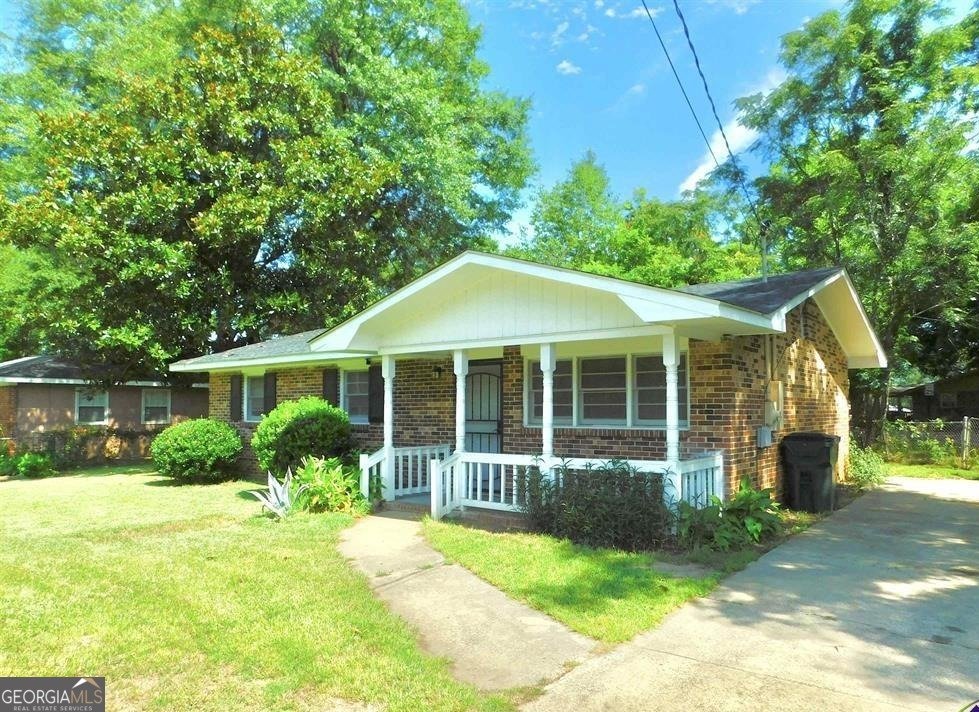 304 Wall Street Warner Robins - Photo 1