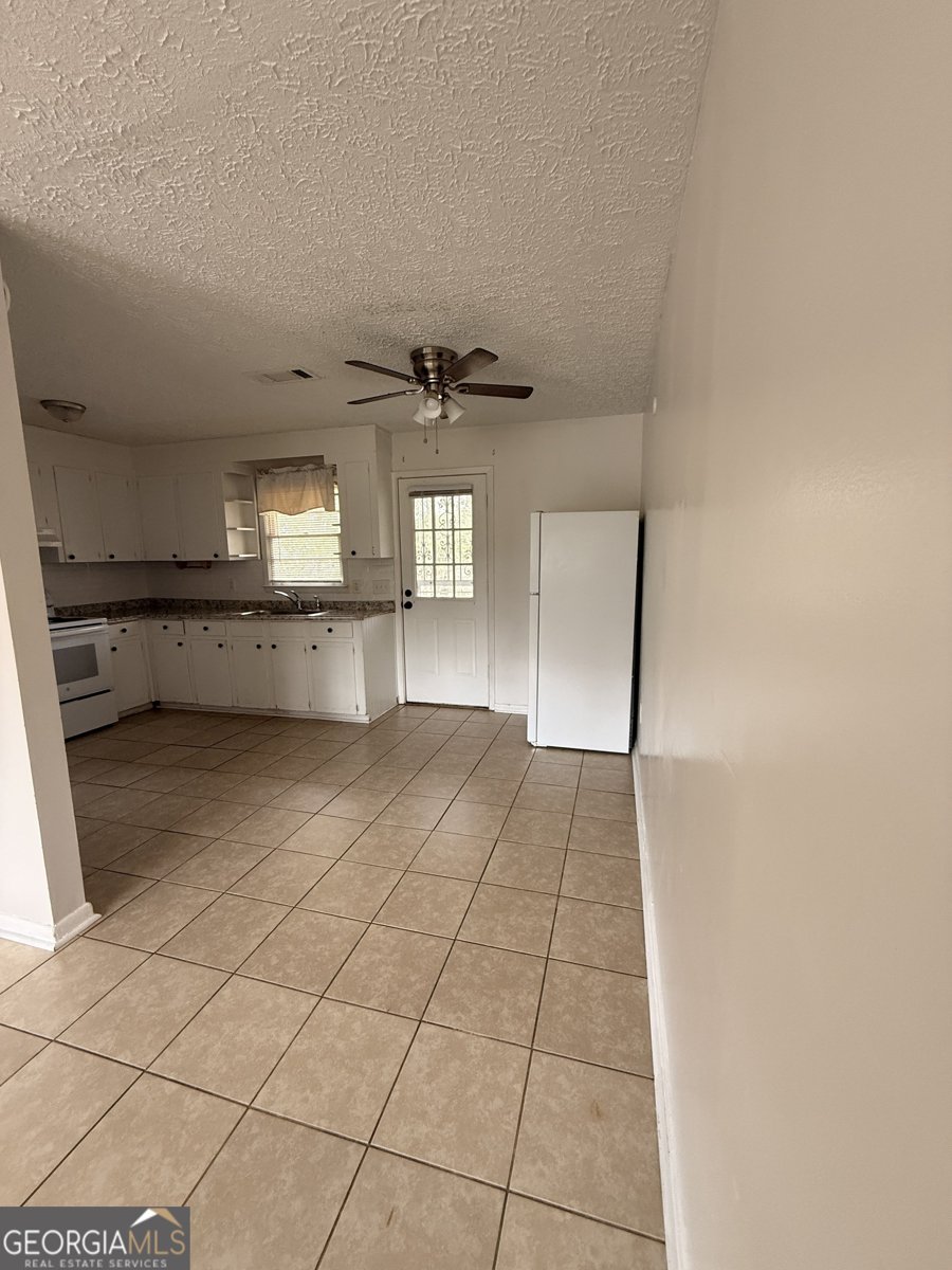 304 Wall Street Warner Robins - Photo 6