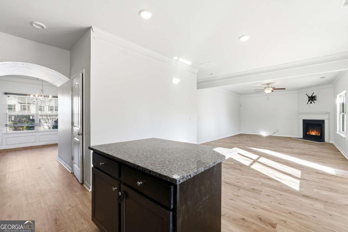 677 Massey Street Winder - Photo 9