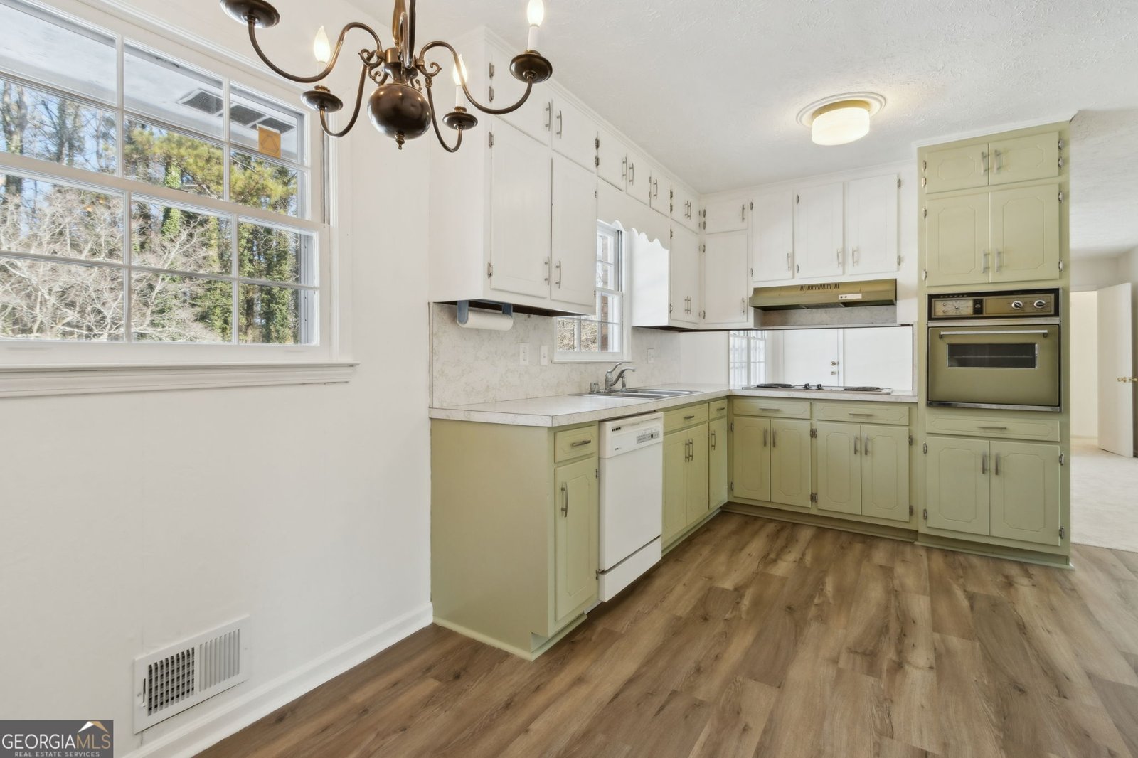 1987 Hill Road Marietta - Photo 6