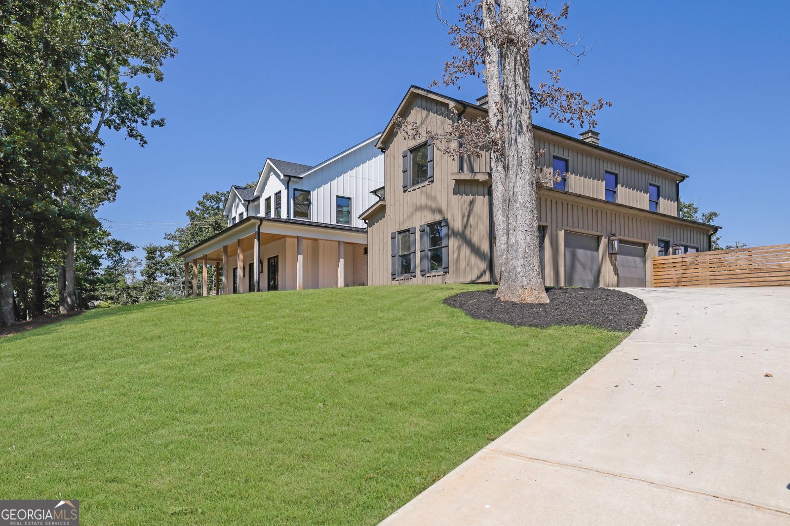 5525 Hubbard Town Road Cumming - Photo 11