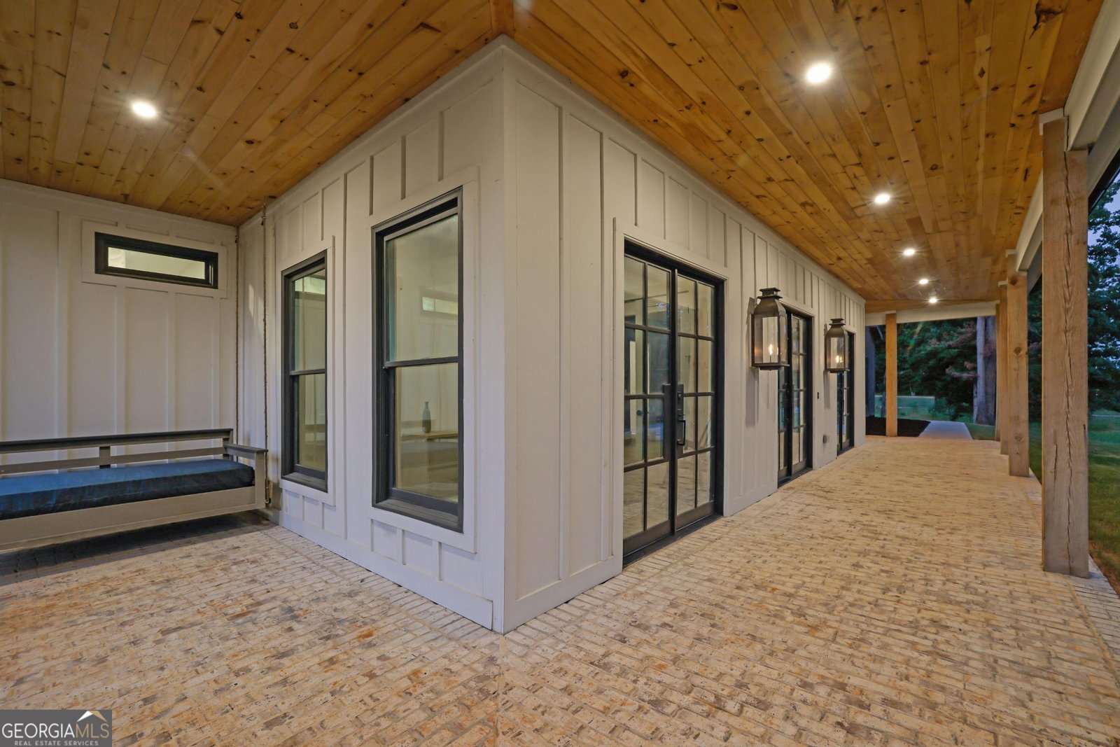 5525 Hubbard Town Road Cumming - Photo 14