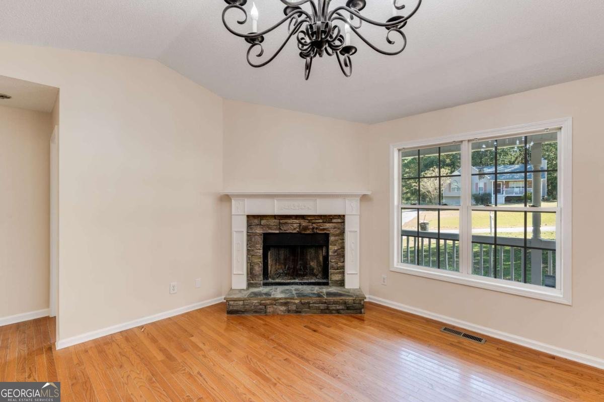 139 Clover Court Temple - Photo 6