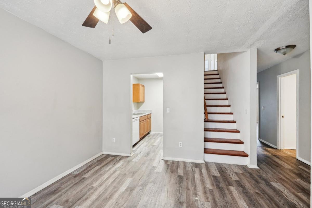 703 Pine Tree Trail Atlanta - Photo 8