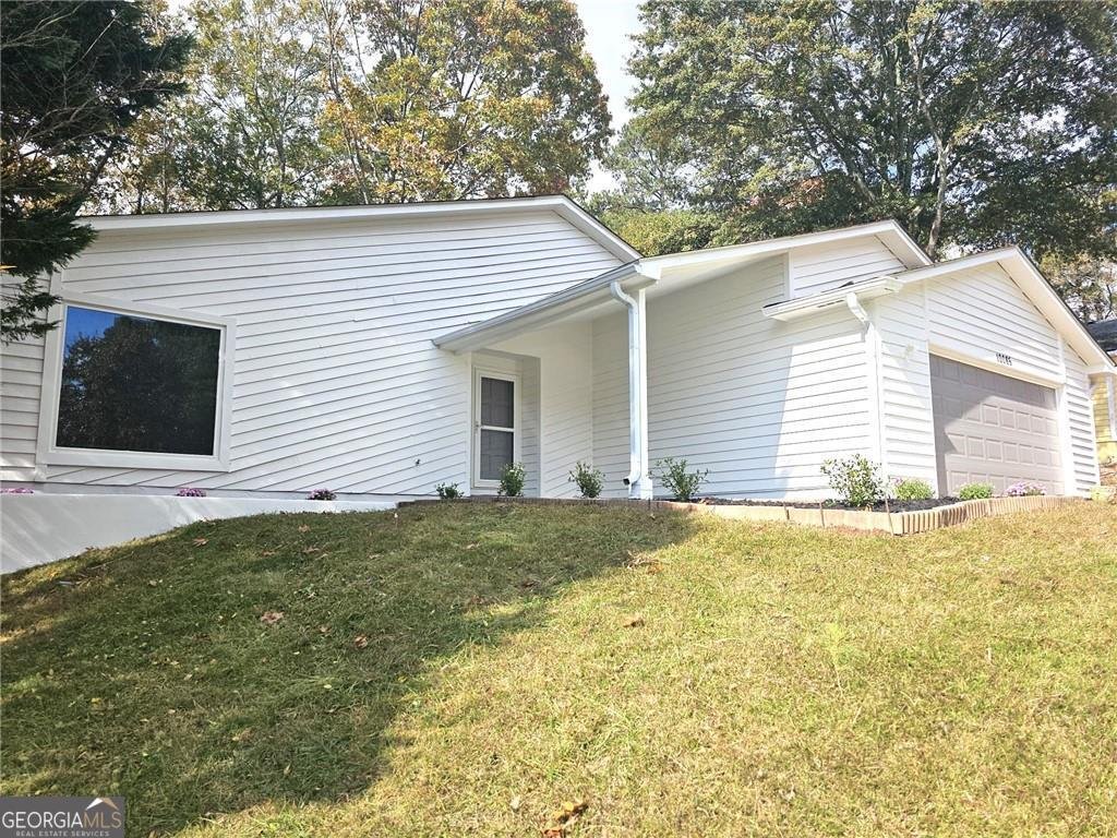 10085 Old Woodland Entry Johns Creek - Photo 1