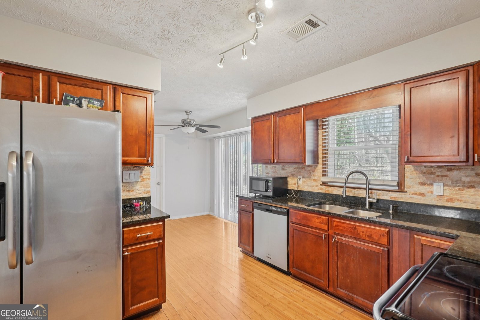 1145 Christian Circle Conyers - Photo 7