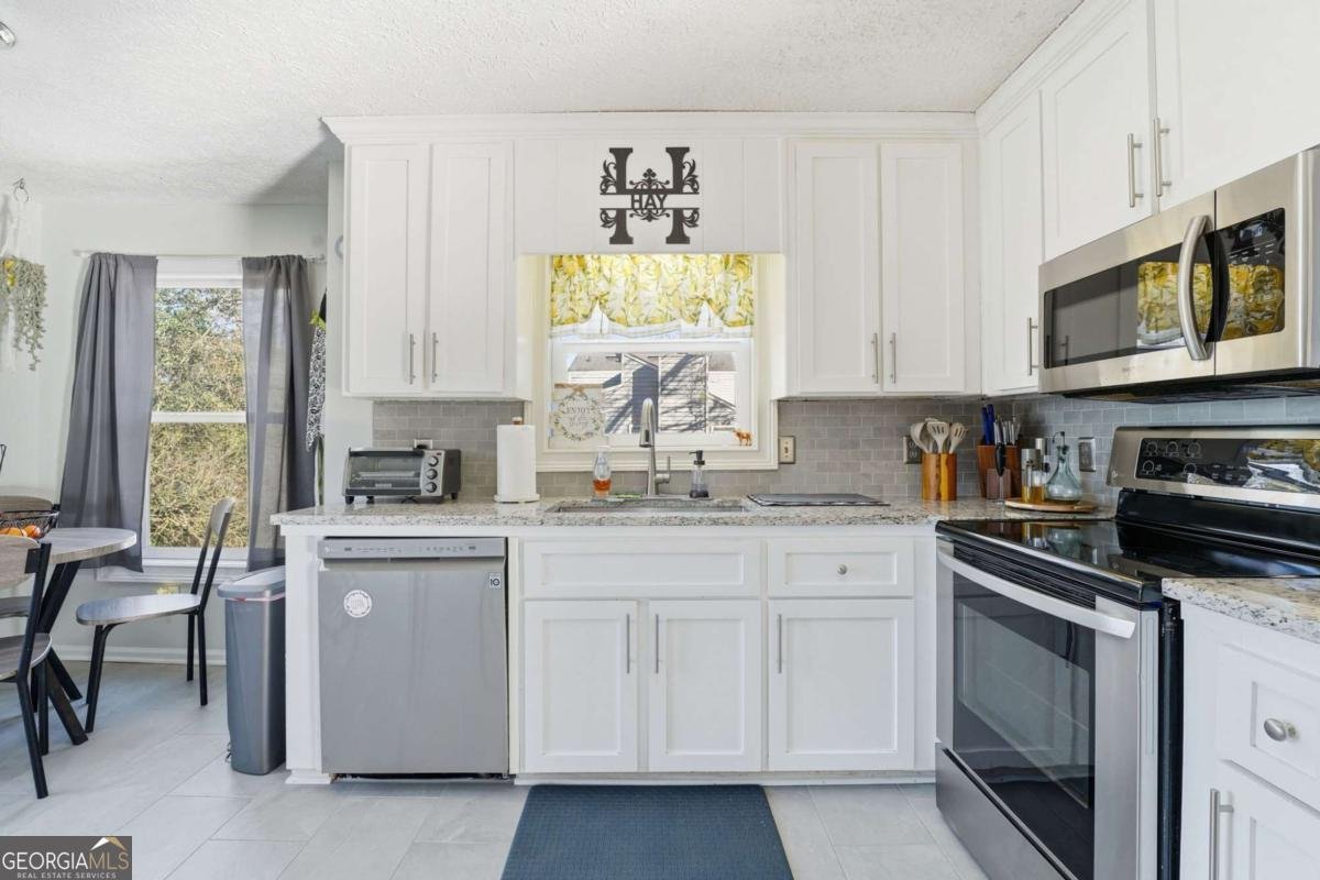 3981 Lookout Point Drive Marietta - Photo 18