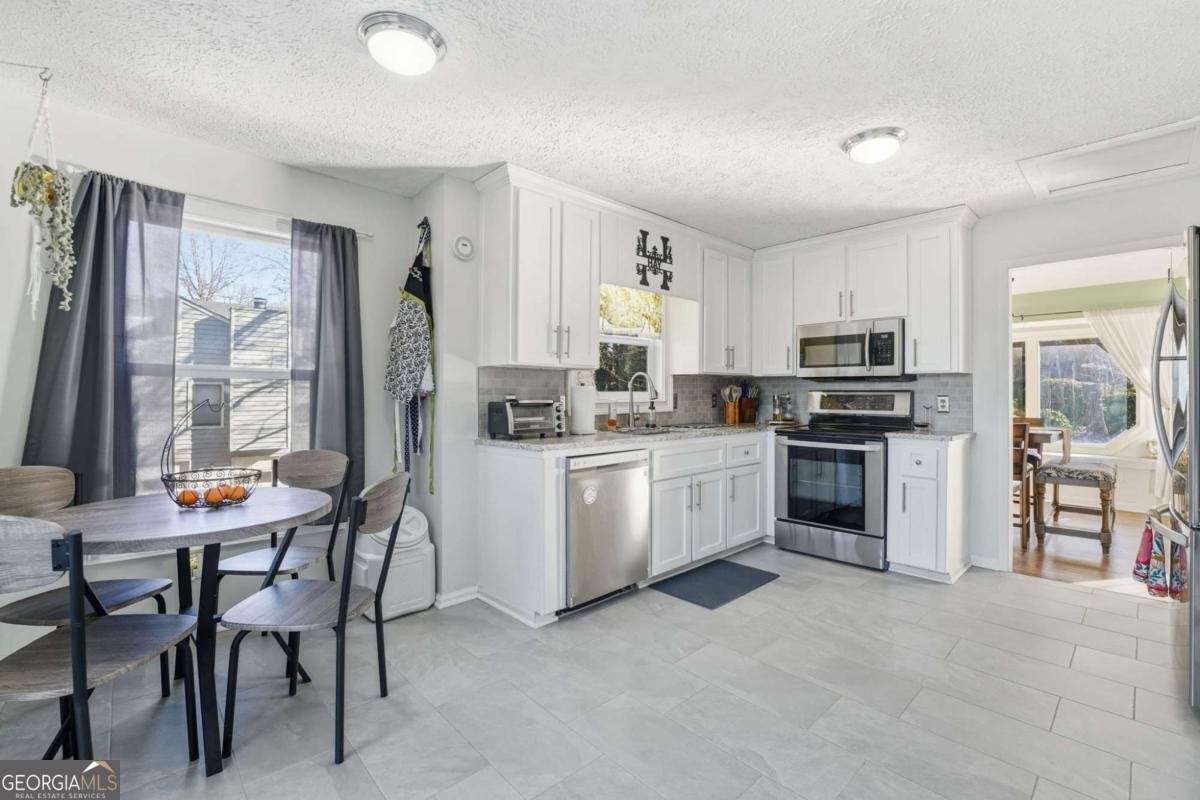 3981 Lookout Point Drive Marietta - Photo 19