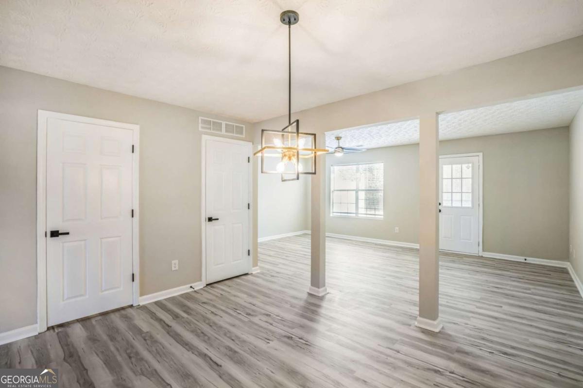 3844 Waldrop Lane Decatur - Photo 7