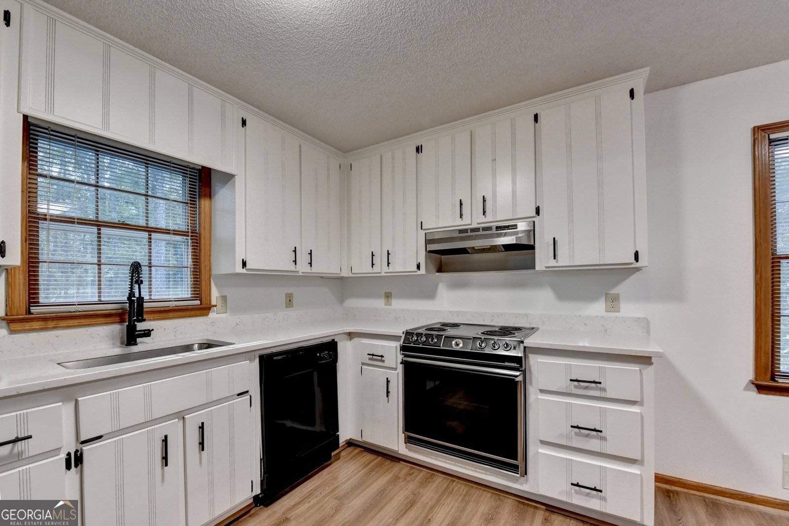 214 Valley Brook Drive Woodstock - Photo 13