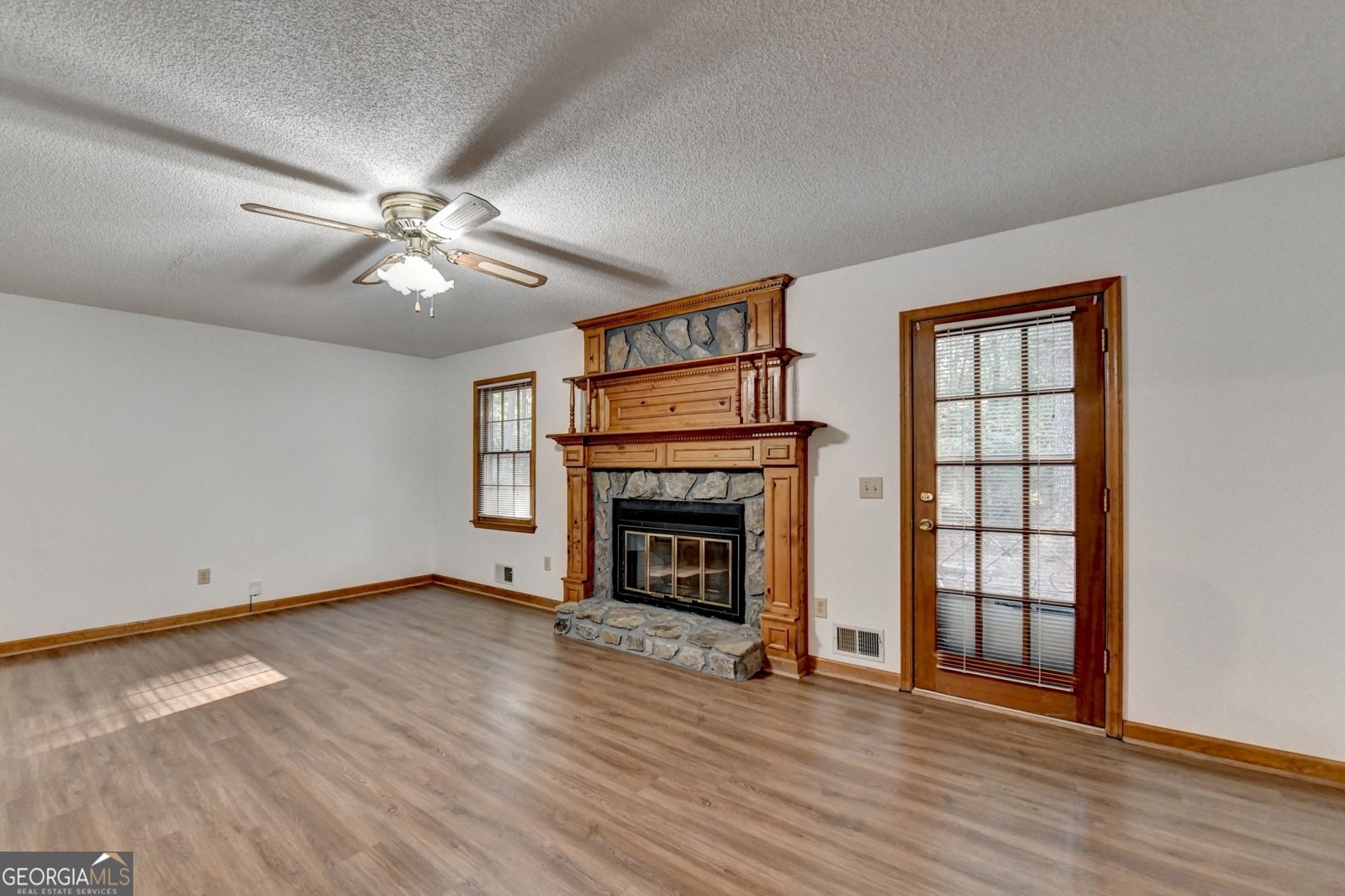 214 Valley Brook Drive Woodstock - Photo 17