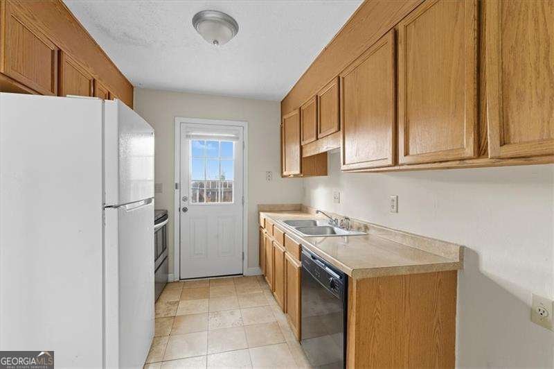 4701 Flat Shoals Road Union City - Photo 12