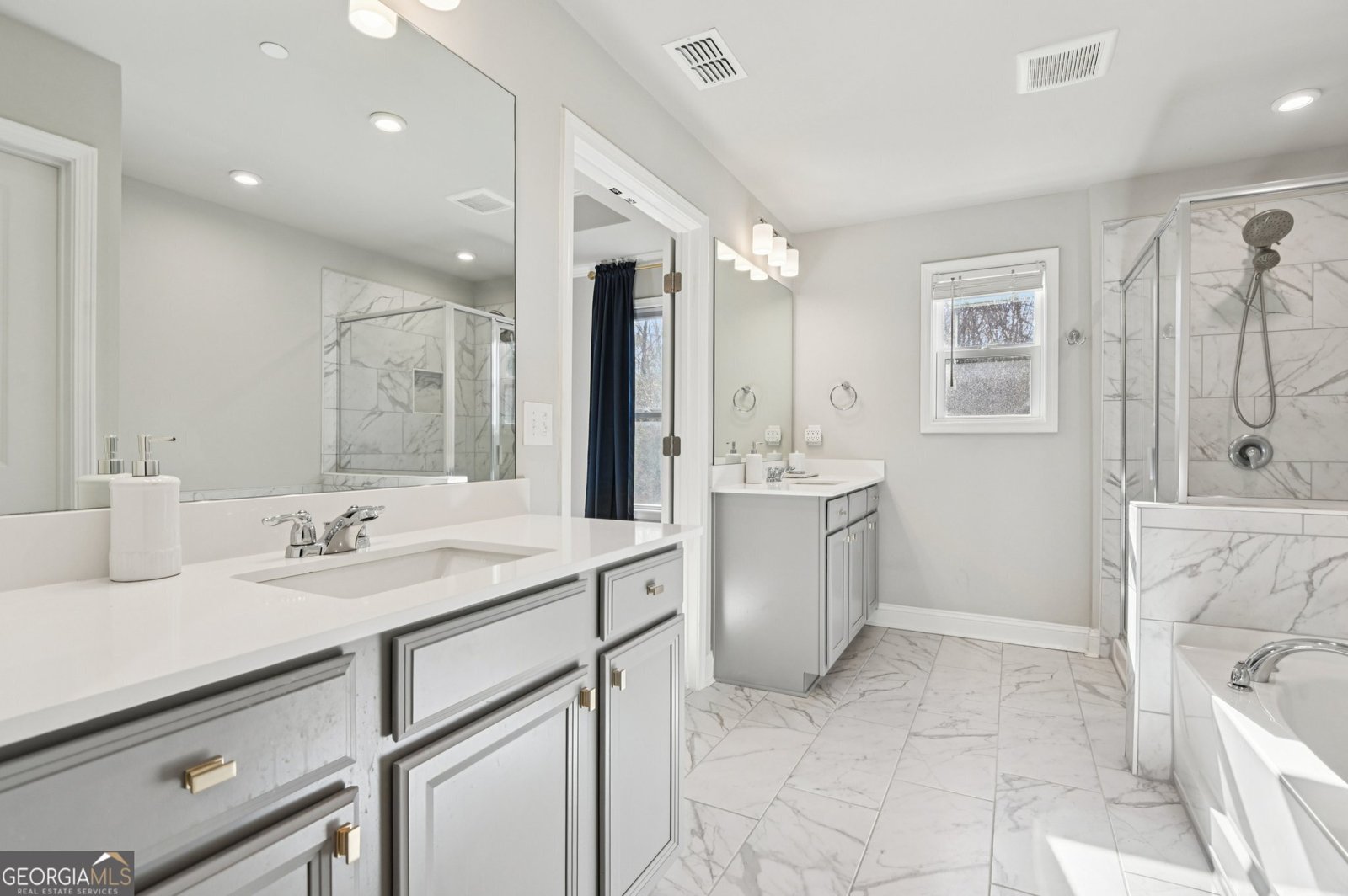 365 Hayden Circle Woodstock - Photo 12