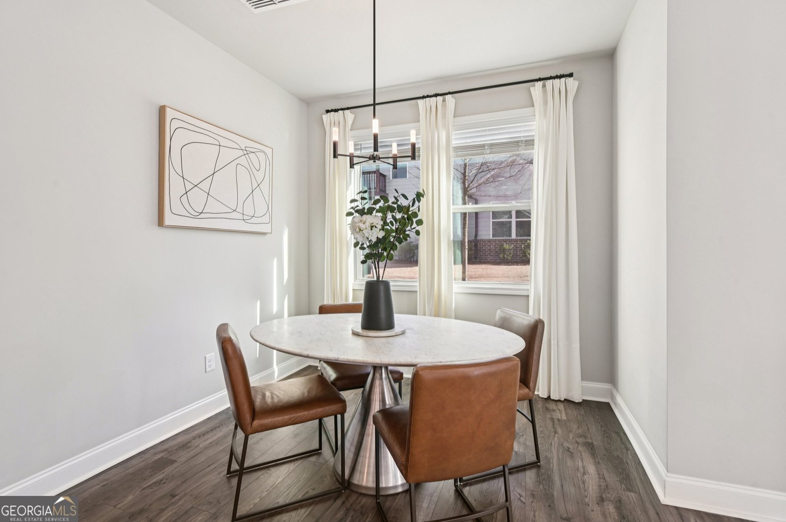 365 Hayden Circle Woodstock - Photo 8