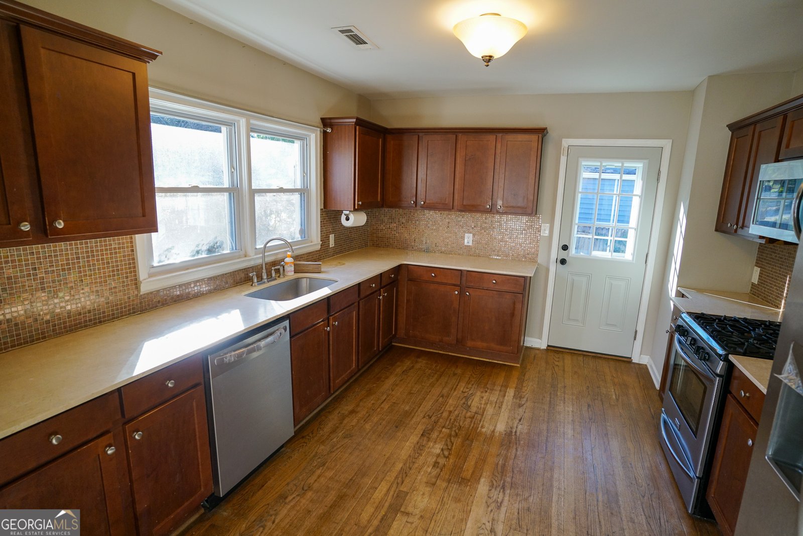 953 Forrest Boulevard Decatur - Photo 8