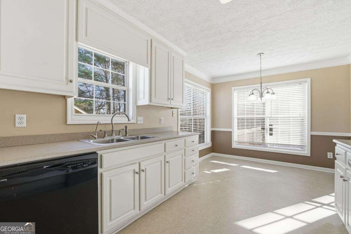 955 Sugar Meadow Drive Sugar Hill - Photo 11