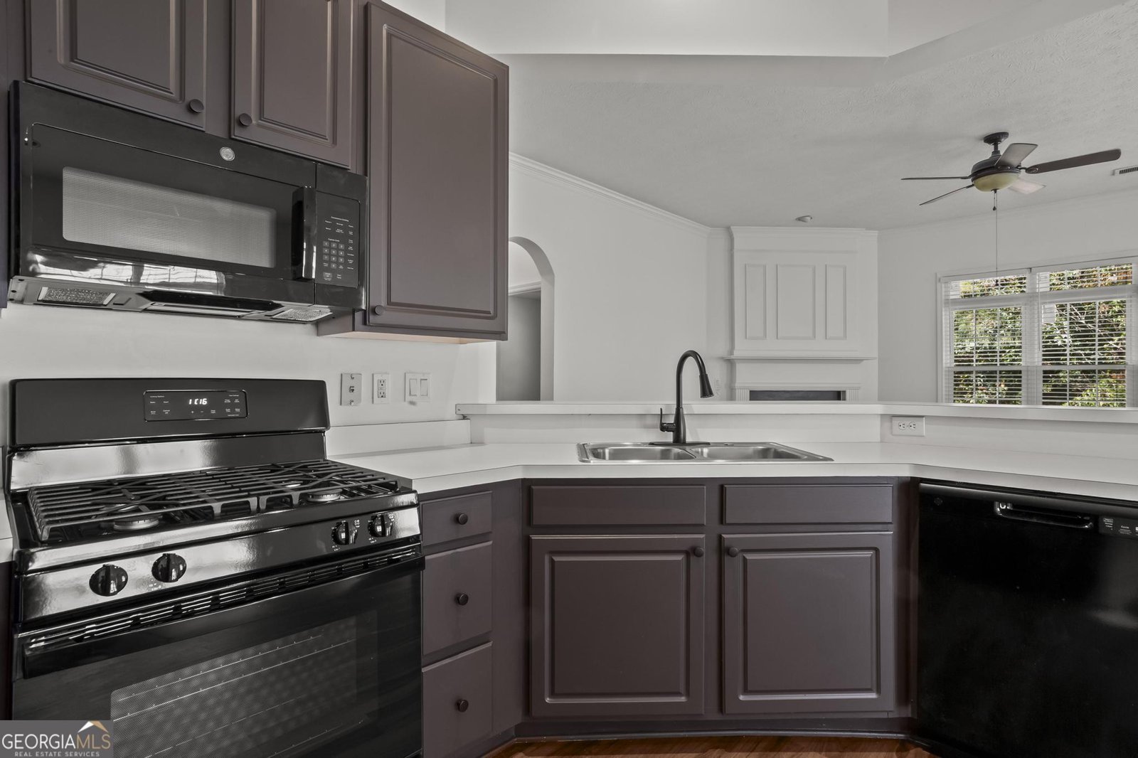 3393 Palm Circle Kennesaw - Photo 9