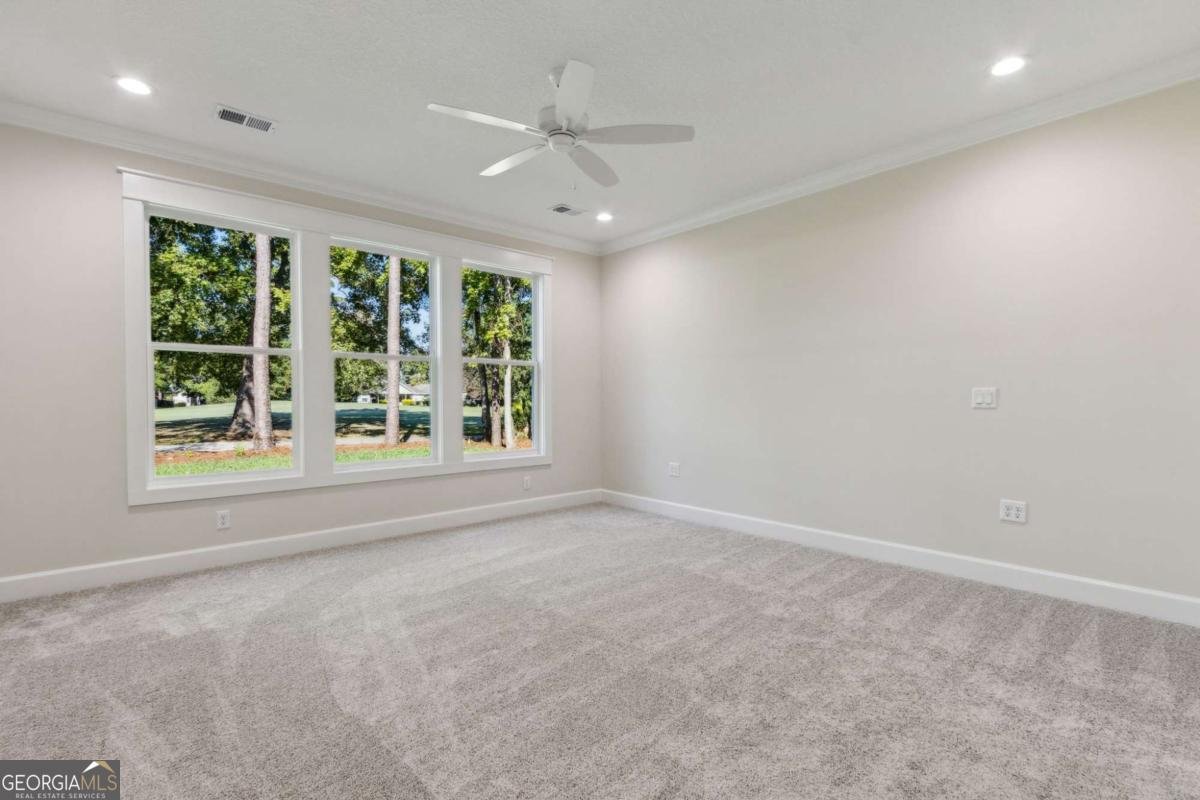 103 Maybird Drive Kingsland - Photo 14