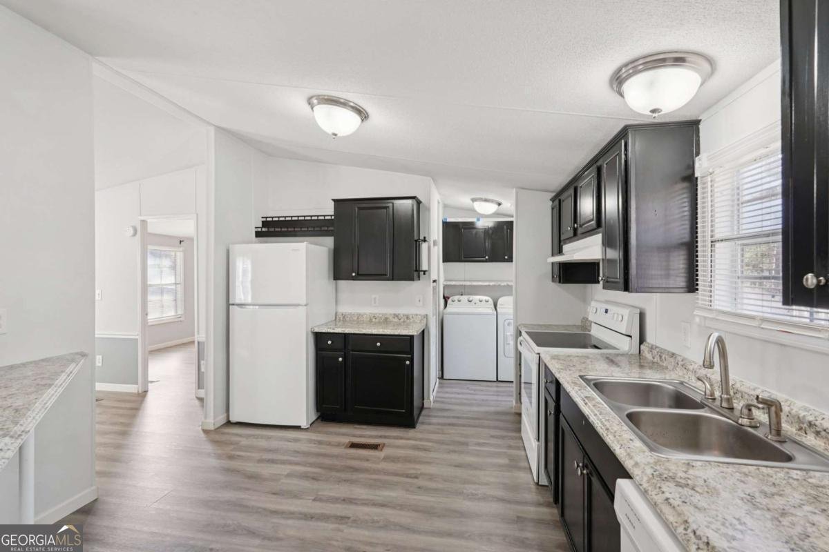 31 Pine Burr Drive Kennesaw - Photo 11