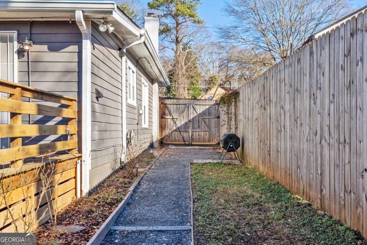 1588 Linda Way Atlanta - Photo 30