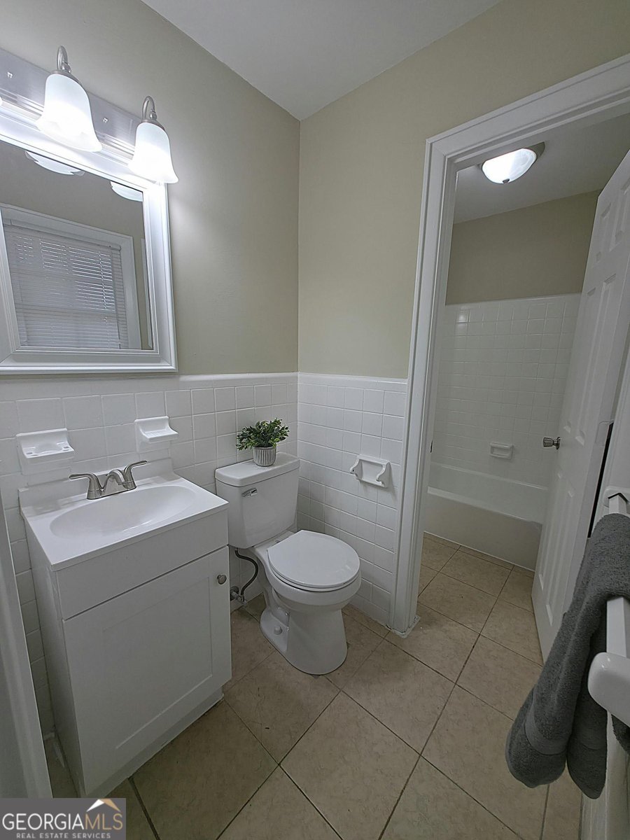 560 Vincent Drive Athens - Photo 12